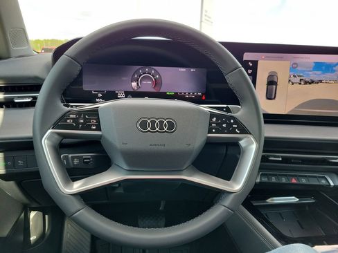 New 2026 Audi Q3 quattro 2.0T AWD/4WD image 18