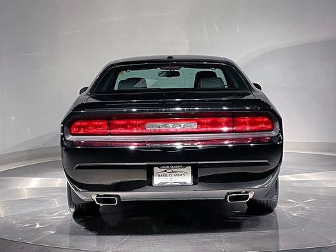 Used 2012 Dodge Challenger R/T Plus RWD image 7