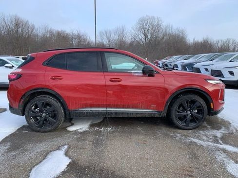 New 2025 Buick Envision Sport Touring image 3