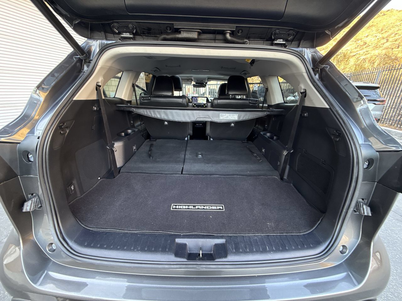 Used 2021 Toyota Highlander Limited AWD/4WD image 27