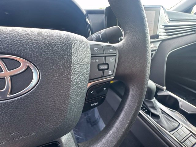 Used 2025 Toyota Camry LE FWD image 21
