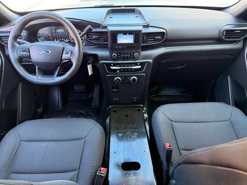 Used 2022 Ford Explorer 4WD Police Interceptor image 3