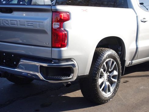 Used 2024 Chevrolet Silverado 1500 LT image 10