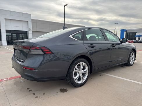 Used 2025 Honda Accord LX image 5