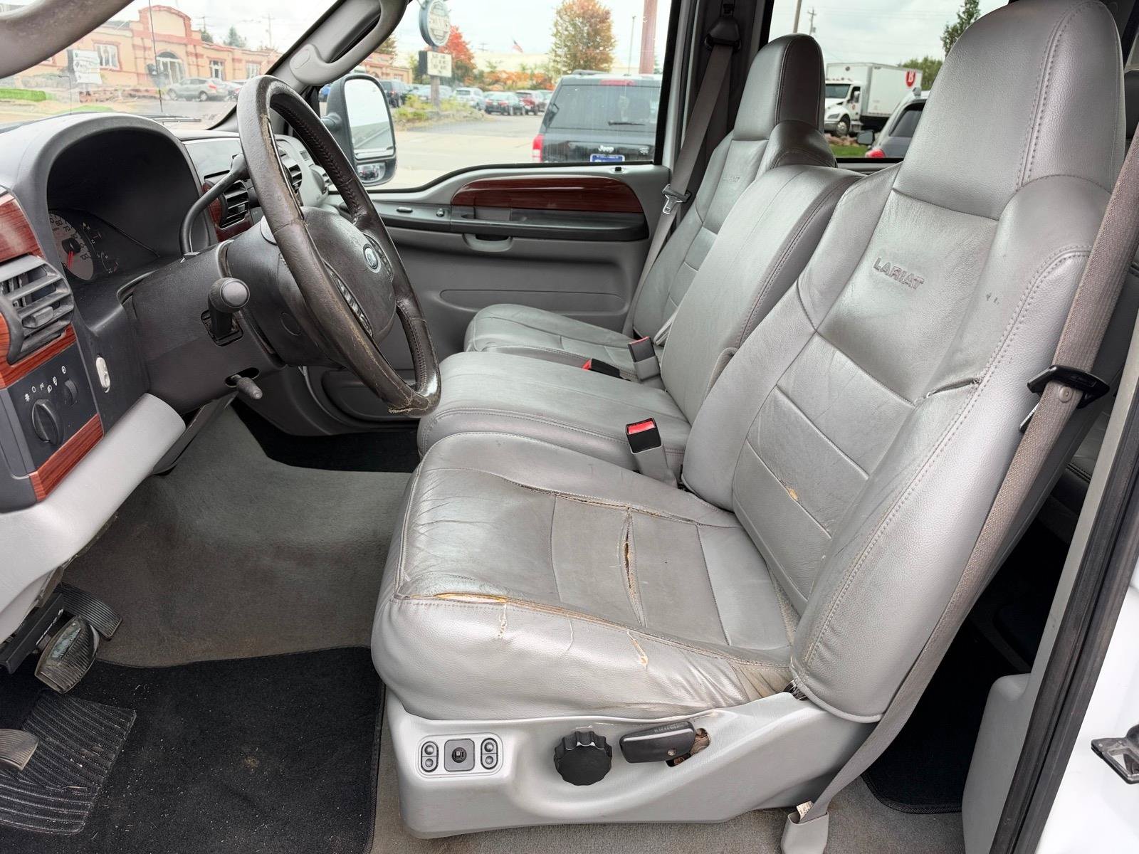 Used 2006 Ford F250 Lariat RWD image 7