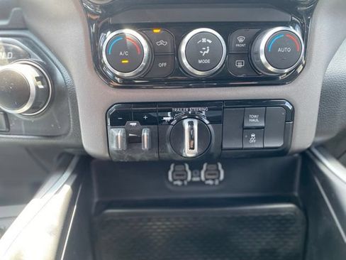 Used 2022 RAM 1500 Big Horn w/ Trailer Tow Group AWD/4WD image 19