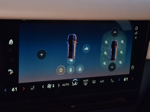 New 2025 Lincoln Navigator L Black Label image 32