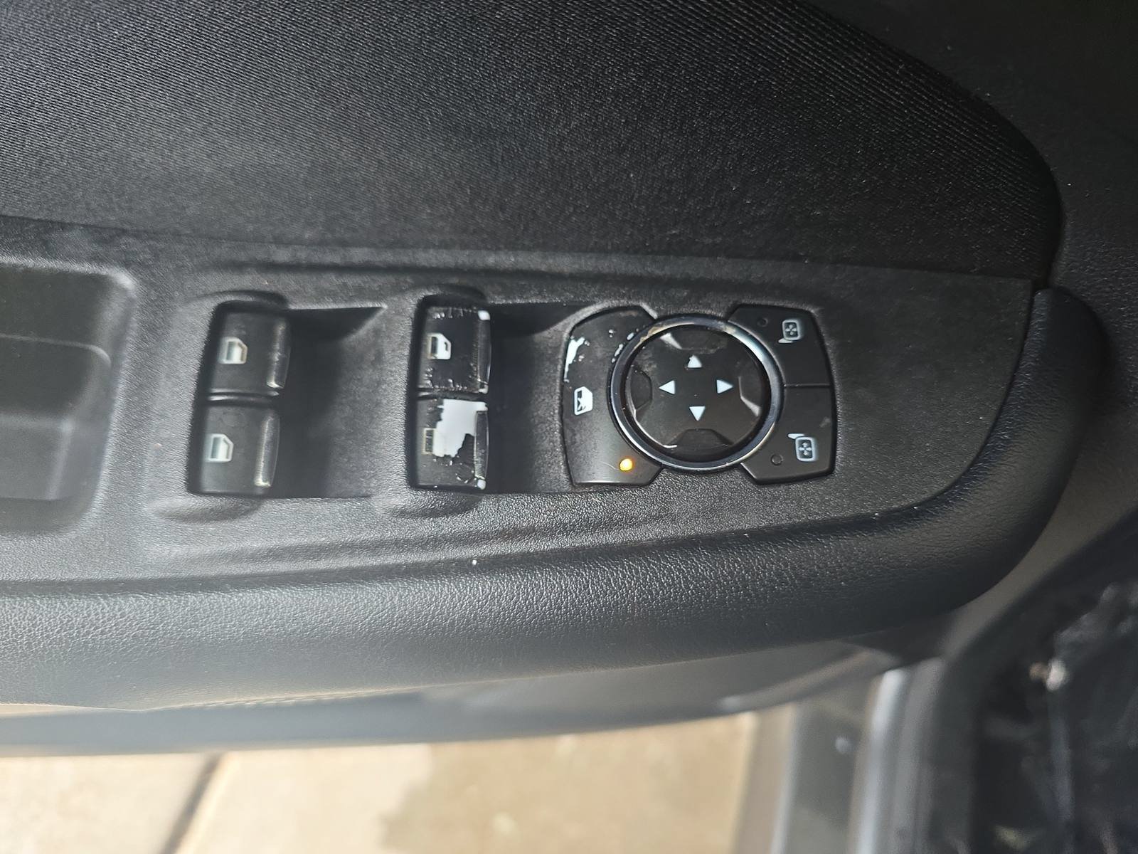 Used 2016 Ford Edge SE FWD image 28