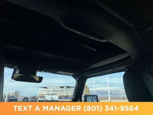 Used 2024 Jeep Wrangler High Altitude AWD/4WD image 21