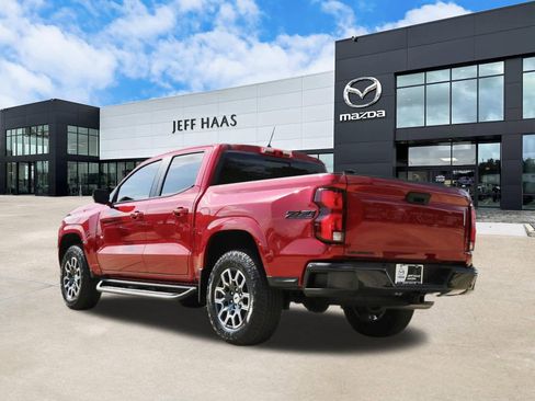 Used 2026 Chevrolet Colorado Z71 w/ Technology Package AWD/4WD image 2