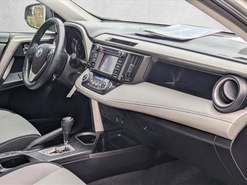Used 2016 Toyota RAV4 XLE image 21