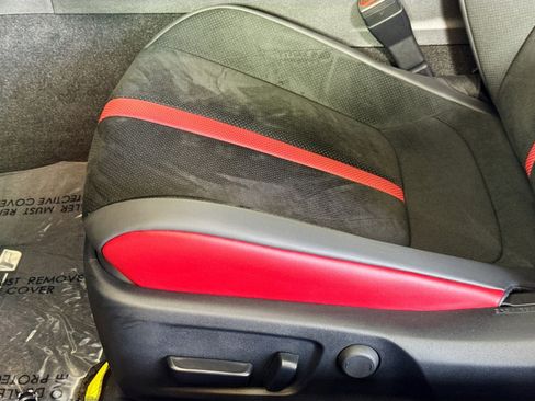 Used 2025 Lexus RC F Final Edition image 12