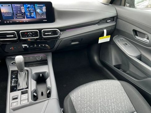 New 2026 Nissan Sentra SV image 25