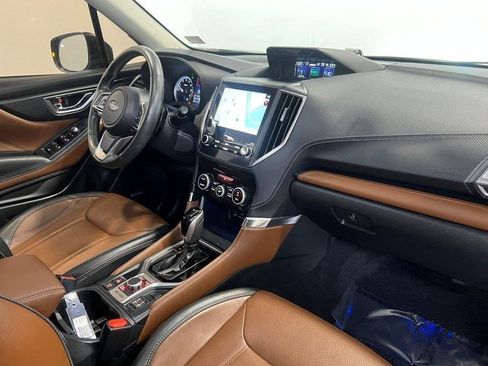 Used 2024 Subaru Forester Touring image 18