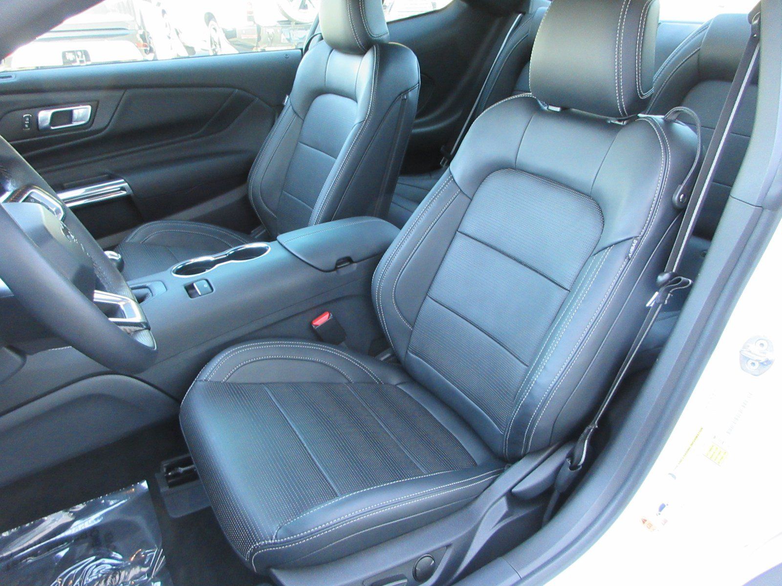 Used 2025 Ford Mustang GT Premium RWD image 29