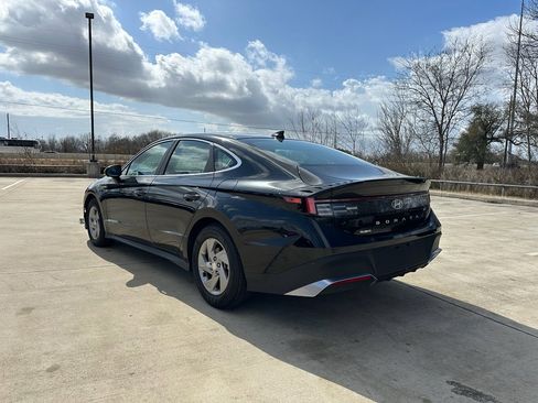 Used 2025 Hyundai Sonata SE image 7