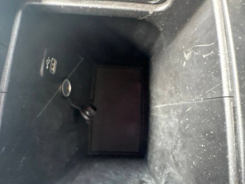 Used 2016 Jeep Wrangler Unlimited Sahara AWD/4WD image 29