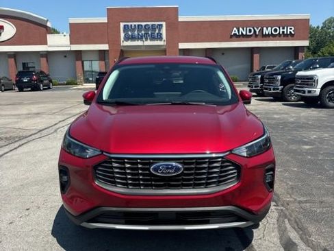 New 2024 Ford Escape SE image 4