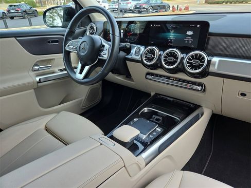 Certified 2022 Mercedes-Benz GLB 250 GLB 250 image 19