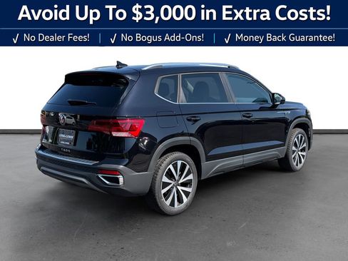 Used 2023 Volkswagen Taos SE FWD image 7