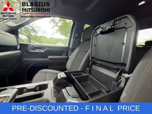 Used 2024 Chevrolet Silverado 1500 LT Trail Boss w/ Protection Package AWD/4WD image 21