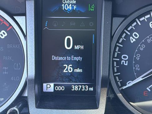 Used 2023 Toyota Tacoma TRD Off-Road w/ TRD Premium Off Road Package image 15