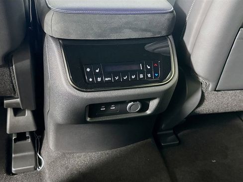 New 2026 INFINITI QX80 SPORT w/ Sport Exterior Package image 32