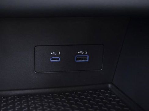 New 2025 Nissan Pathfinder SV image 17