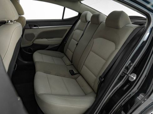 Used 2020 Hyundai Elantra Value Edition image 35