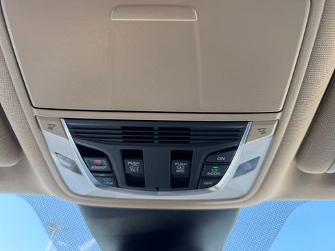 Certified 2023 Acura MDX SH-AWD w/ Technology Package image 23