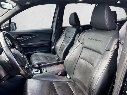 Used 2021 Honda Pilot Black Edition image 27