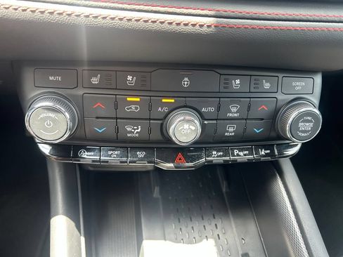Used 2026 Dodge Durango GT AWD/4WD image 38
