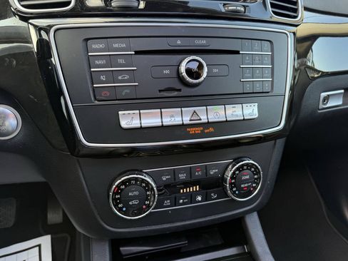 Used 2017 Mercedes-Benz GLS 450 4MATIC image 29