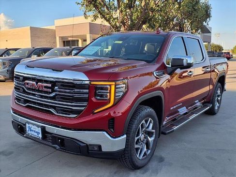 New 2026 GMC Sierra 1500 SLT image 27