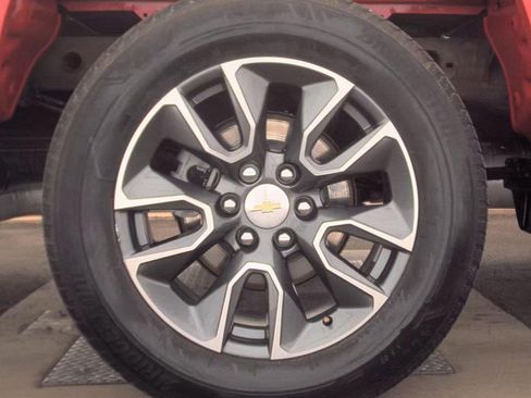 Certified 2023 Chevrolet Silverado 1500 LT image 8