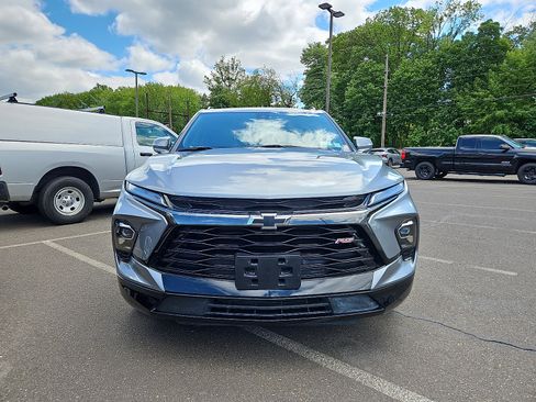 Used 2024 Chevrolet Blazer RS w/ Enhanced Convenience Package AWD/4WD image 2