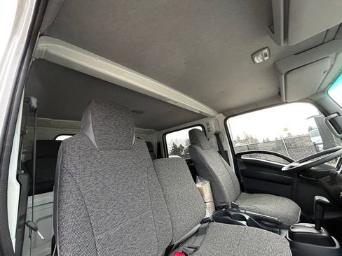 New 2025 Chevrolet Low Cab Forward image 25