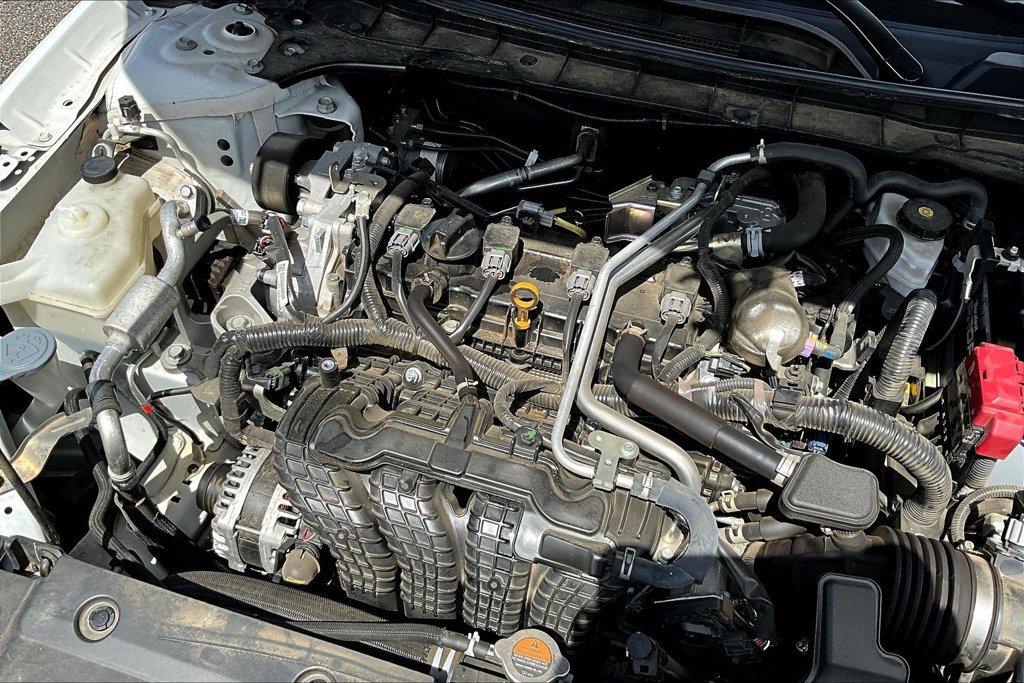 Used 2025 Nissan Altima 2.5 SV FWD image 30