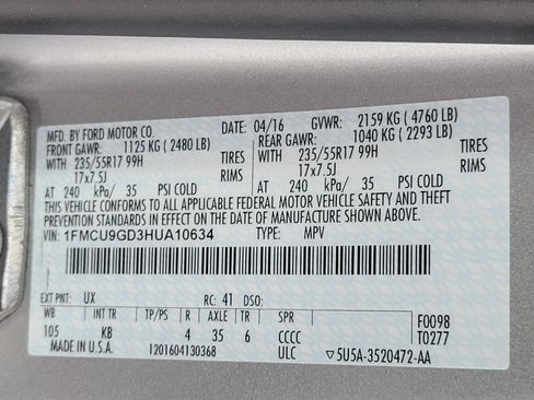 Used 2017 Ford Escape SE w/ SE Cold Weather Package AWD/4WD image 27