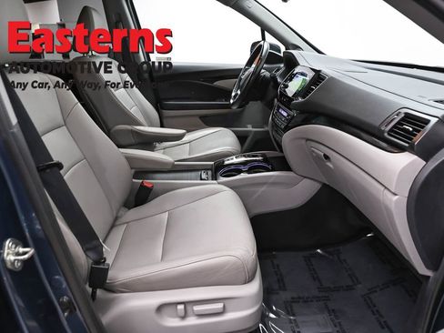 Used 2019 Honda Pilot Touring image 26