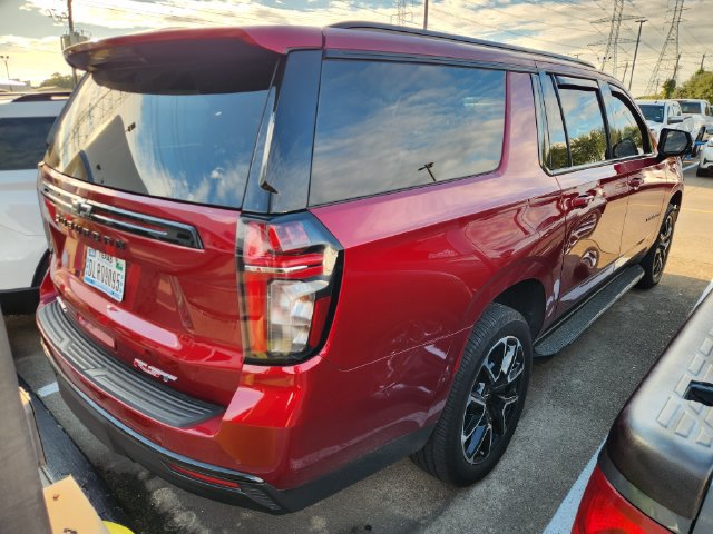 Used 2024 Chevrolet Suburban RST w/ Luxury Package RWD image 5