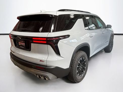 New 2026 Chevrolet Traverse Z71 w/ Enhanced Driving Package AWD/4WD image 6