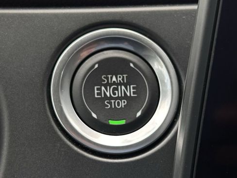 Used 2025 Chevrolet Blazer LT image 24