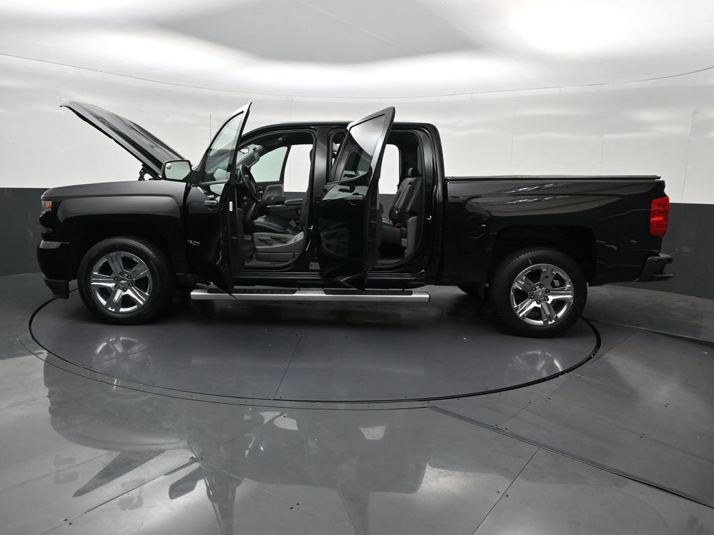 Used 2018 Chevrolet Silverado 1500 Custom RWD image 38