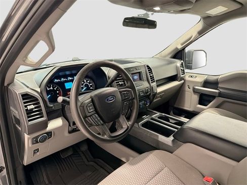 Used 2018 Ford F150 XLT image 8