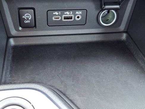 Used 2024 Nissan Sentra SR FWD image 20