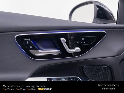 New 2026 Mercedes-Benz GLC 300 4MATIC image 16