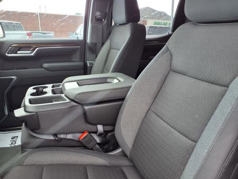 New 2025 Chevrolet Silverado 1500 LT image 4