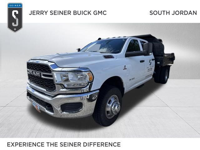 Used 2022 RAM 3500 Tradesman w/ Chrome Appearance Group AWD/4WD image 1