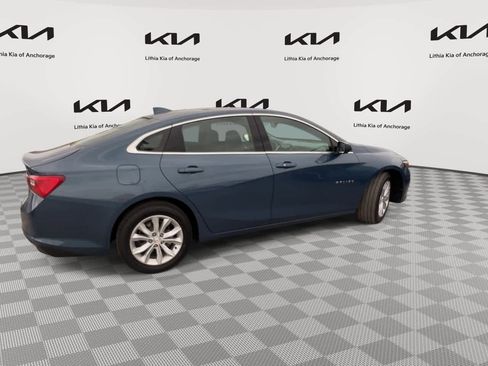 Used 2024 Chevrolet Malibu LT FWD image 9